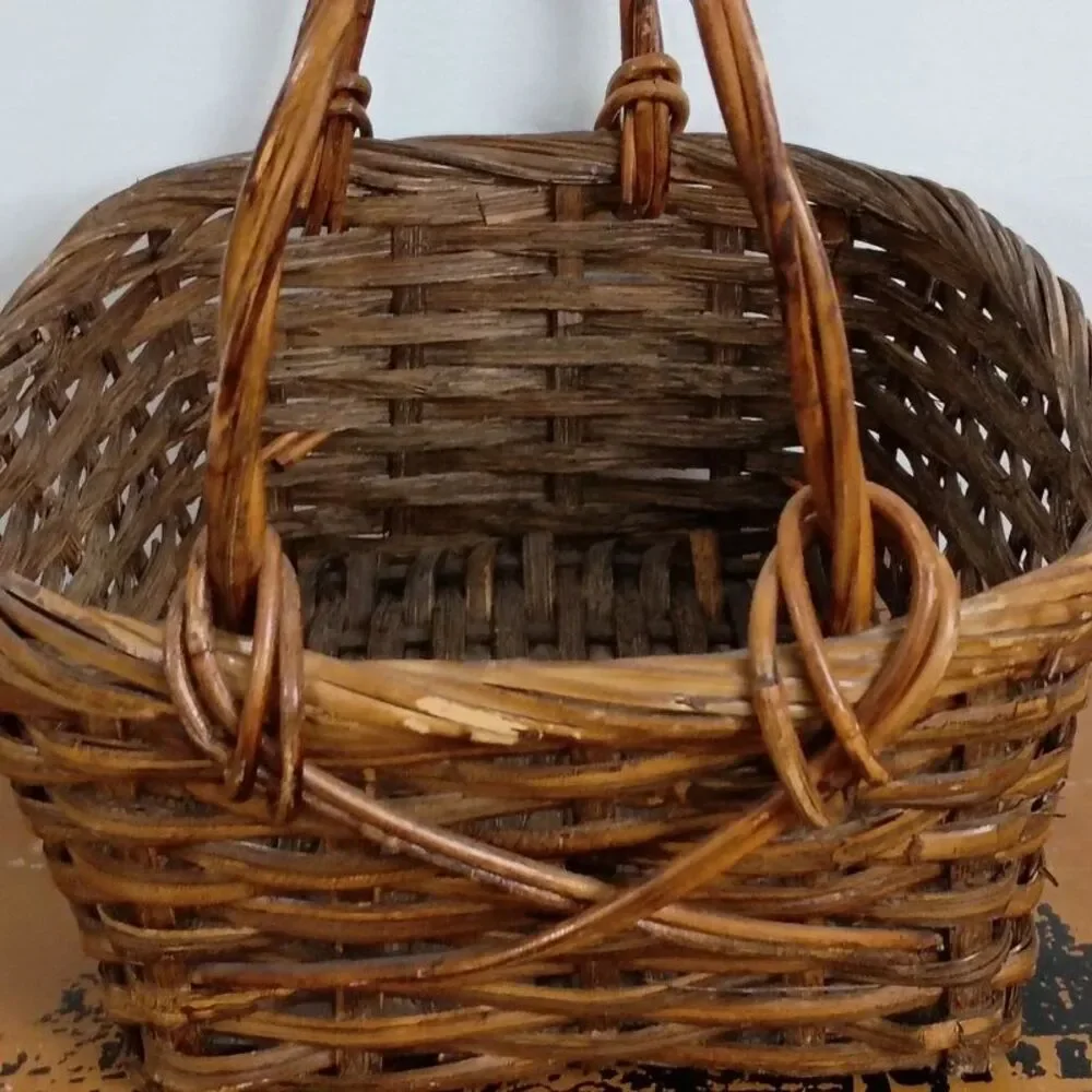 Large Wicker Basket with Handle Farmhouse Country Decor